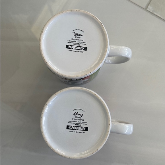 Disney Mickey & Minnie Mouse Christmas Coffee/Soup Mugs Set of 2 - Picture 6 of 10